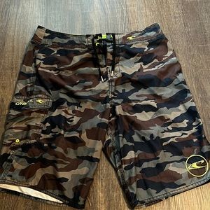 O’Neill men’s board shorts